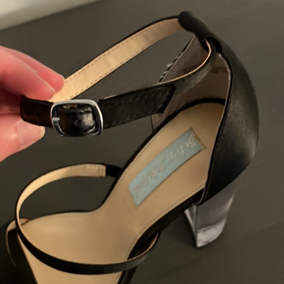 Betsey Johnson Black Sandals with Lucite Heel - Picture 4 of 9
